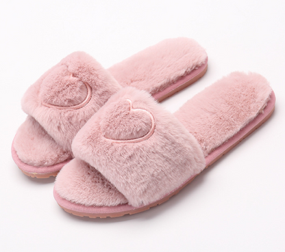 Plush slippers for women