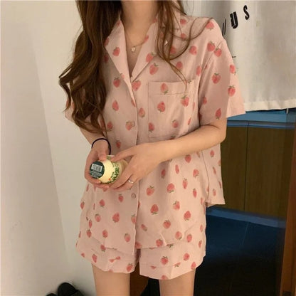 Cute Print Thin Breathable Fabric Pajamas Set